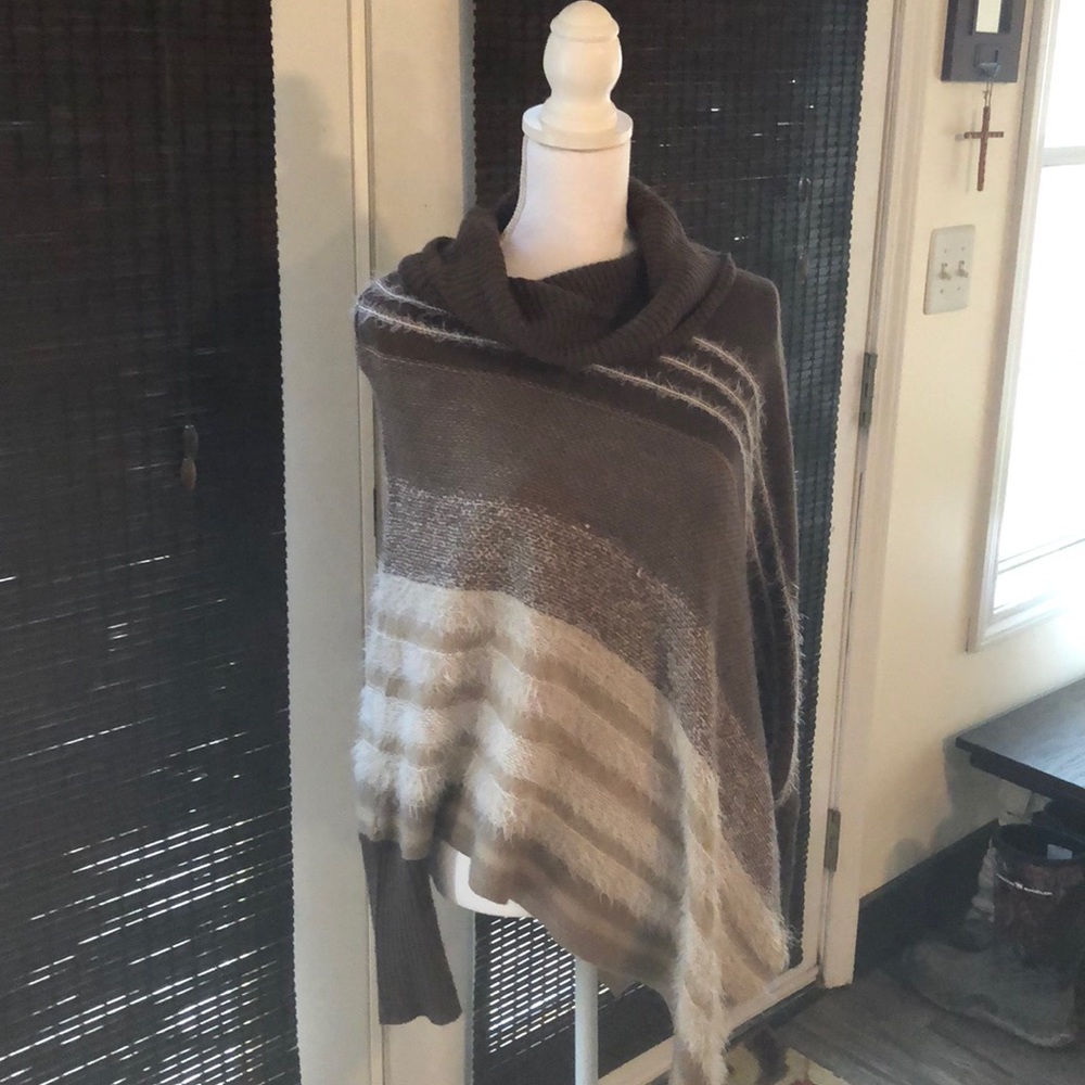 Sweater Poncho
